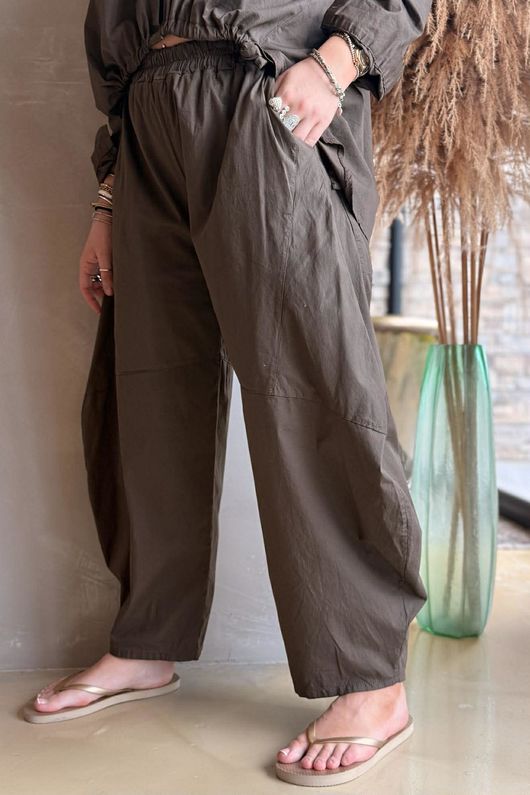 Paloma Classic Barrel Pant Chocolate